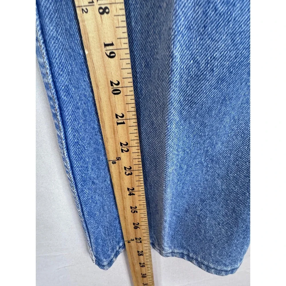 Vintage Levis 619 Orange Tab Jeans Mens fits 32X28 Light Wash Canada Denim - Picture 11 of 11
